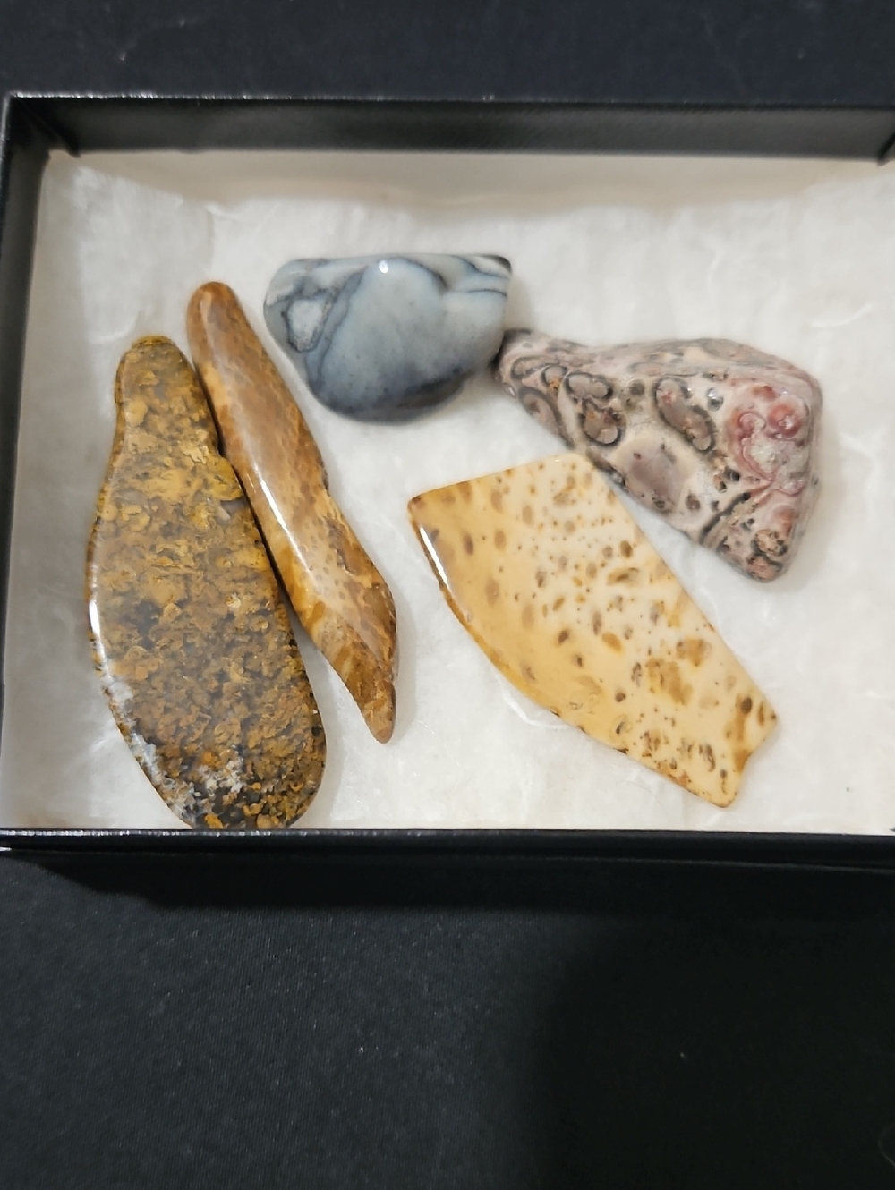 Polished Decorative Jasper and Agate Stone Set - Natural Earth Tones